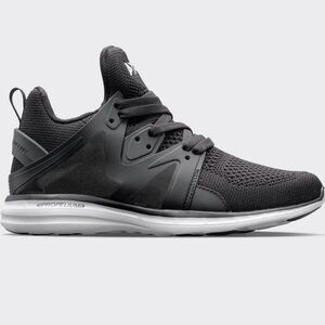 APL women’s Ascend black / white sneakers size 7.5 brand new